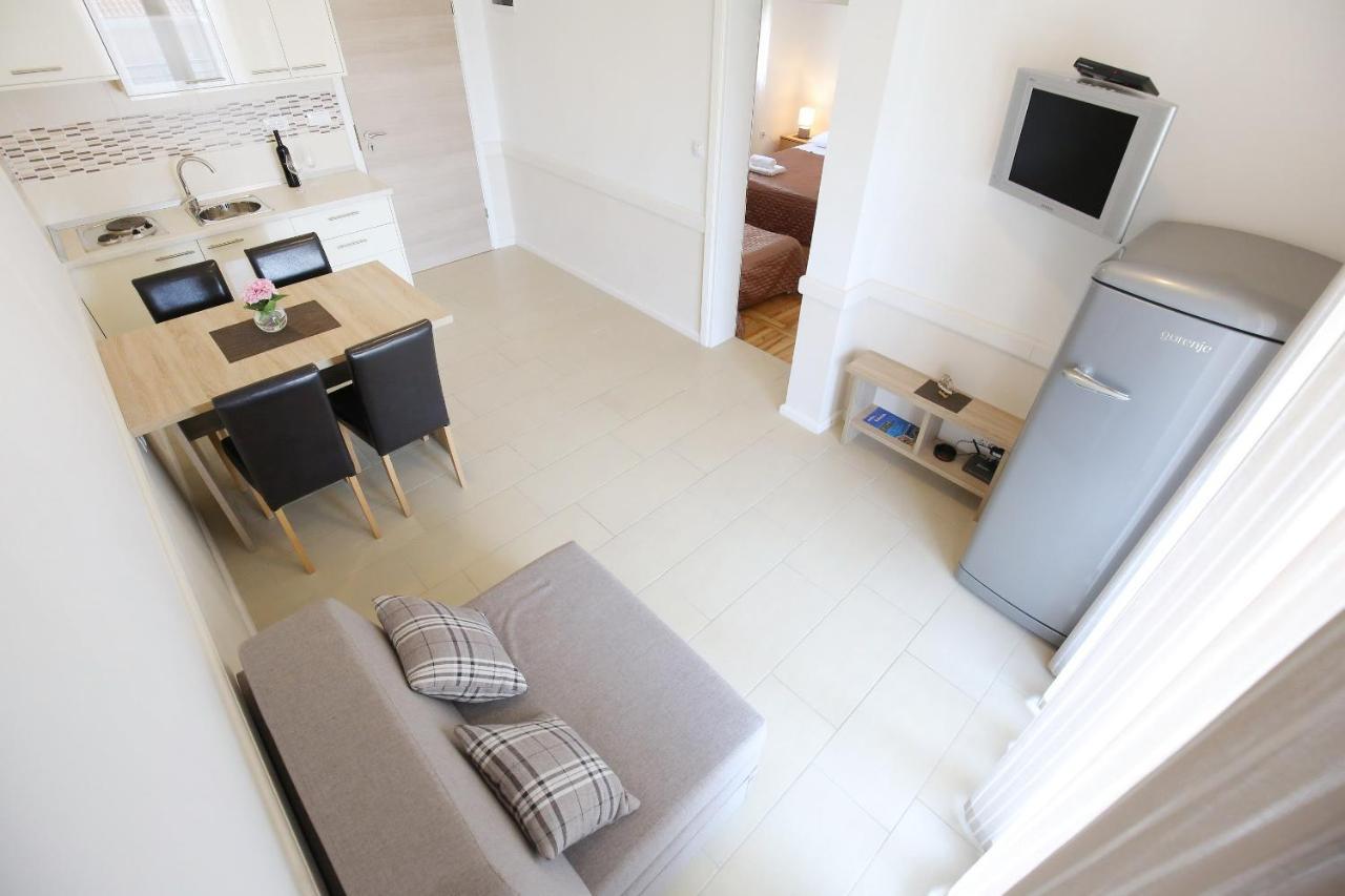 Apartmani Dane ซูโกชัน ภายนอก รูปภาพ